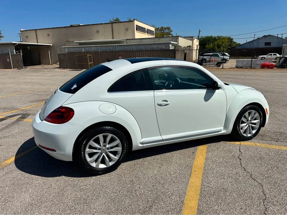 2015 Volkswagen A5 Beetle - Image 3 of 13