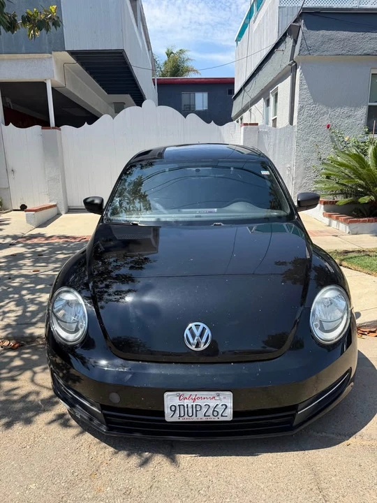 2015 Volkswagen A5 Beetle - Image 2 of 15