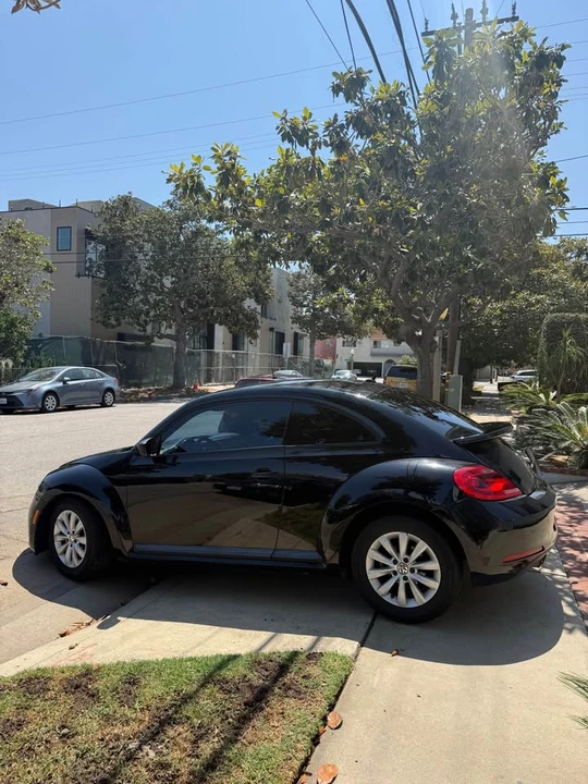 2015 Volkswagen A5 Beetle - Image 6 of 15