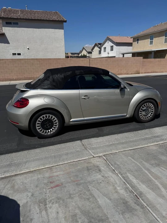 2015 Volkswagen A5 Beetle - Image 5 of 13