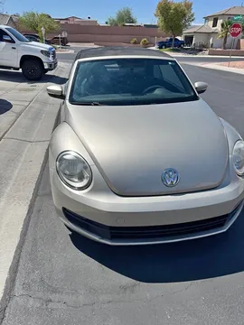 2015 Volkswagen New Beetle Convertible 2D