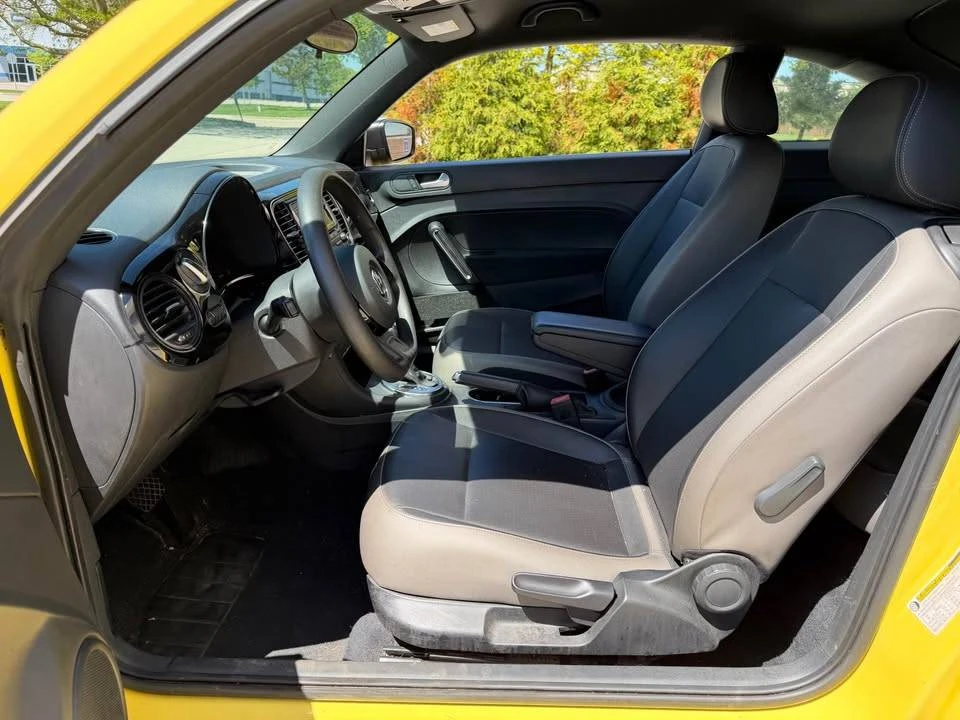 2015 Volkswagen A5 Beetle - Image 8 of 9