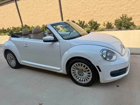 2015 Volkswagen New Beetle Convertible