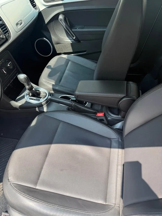 2015 Volkswagen A5 Beetle - Image 7 of 11