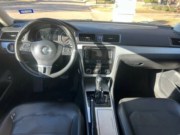 2015 Volkswagen Passat - Image 15 of 17