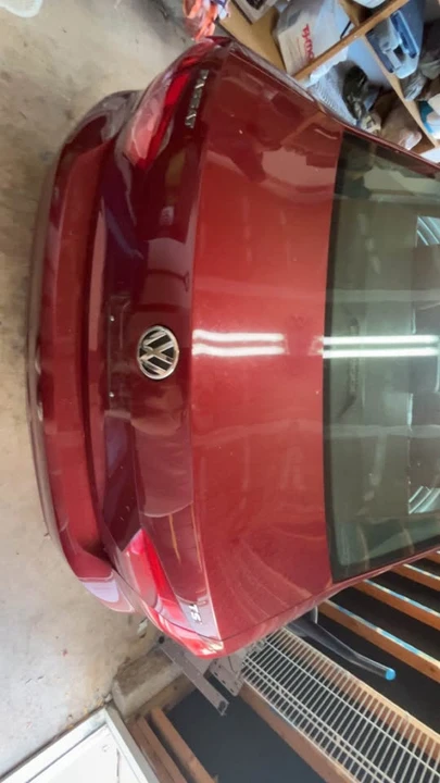 2015 Volkswagen Passat - Image 2 of 2