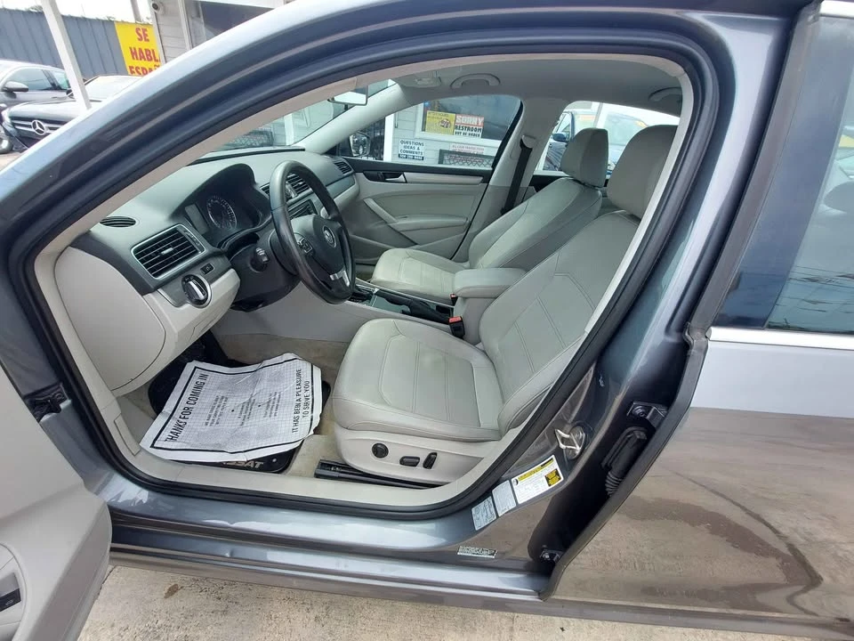 2015 Volkswagen Passat - Image 5 of 10
