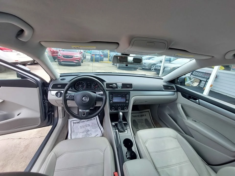 2015 Volkswagen Passat - Image 7 of 10