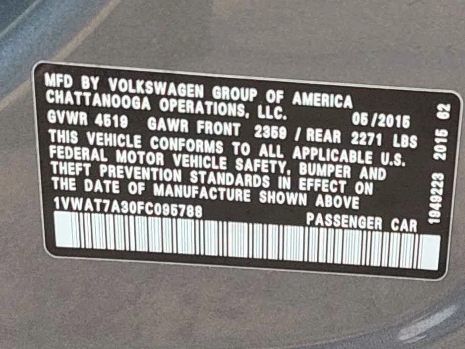 2015 Volkswagen Passat - Image 9 of 10