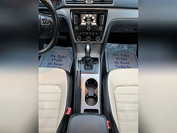 2015 Volkswagen Passat - Image 18 of 21