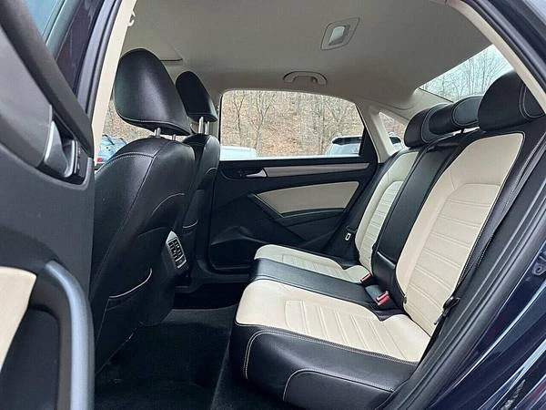 2015 Volkswagen Passat - Image 19 of 21