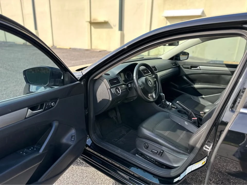 2015 Volkswagen Passat - Image 6 of 10