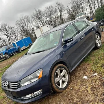 2015 Volkswagen Passat 1.8T Limited