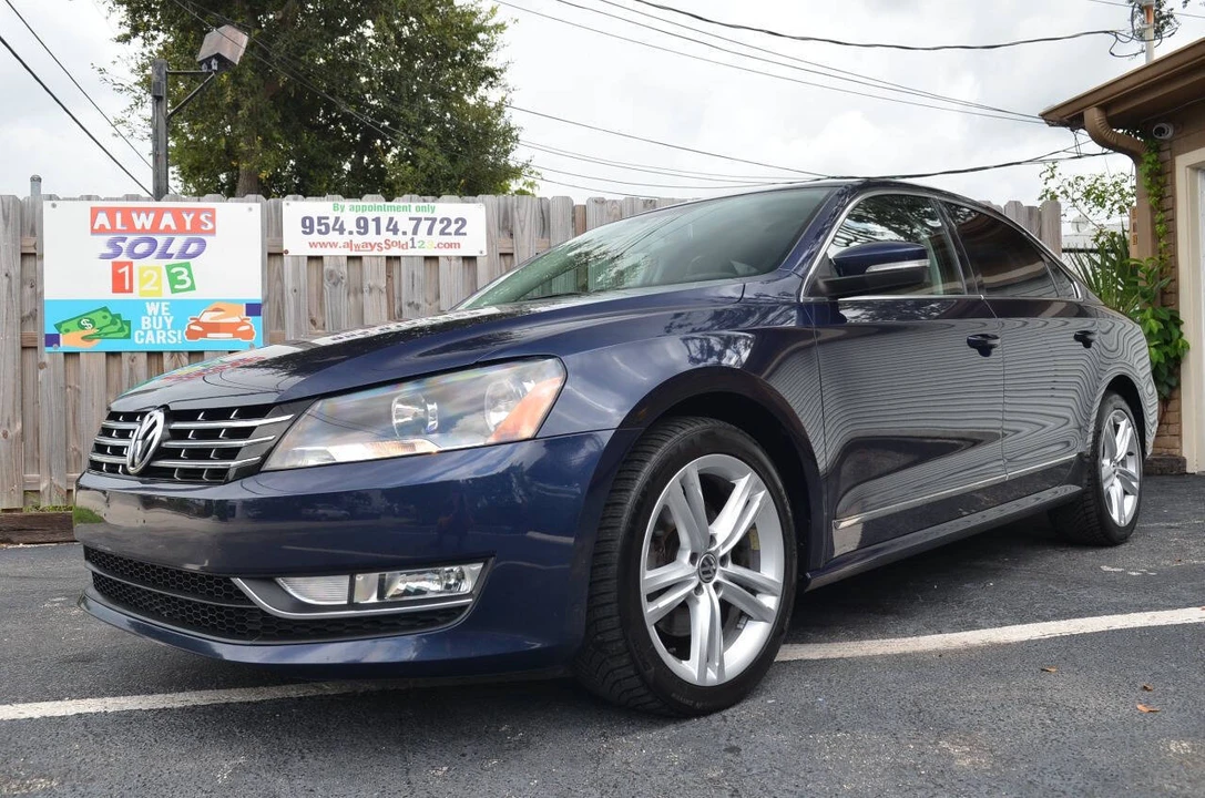 2015 Volkswagen Passat - Image 3 of 12