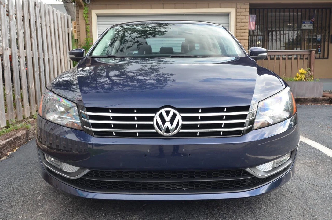 2015 Volkswagen Passat - Image 4 of 12