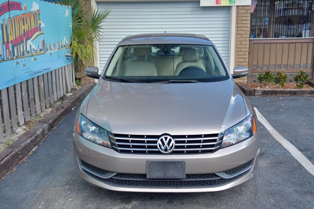2015 Volkswagen Passat - Image 3 of 12