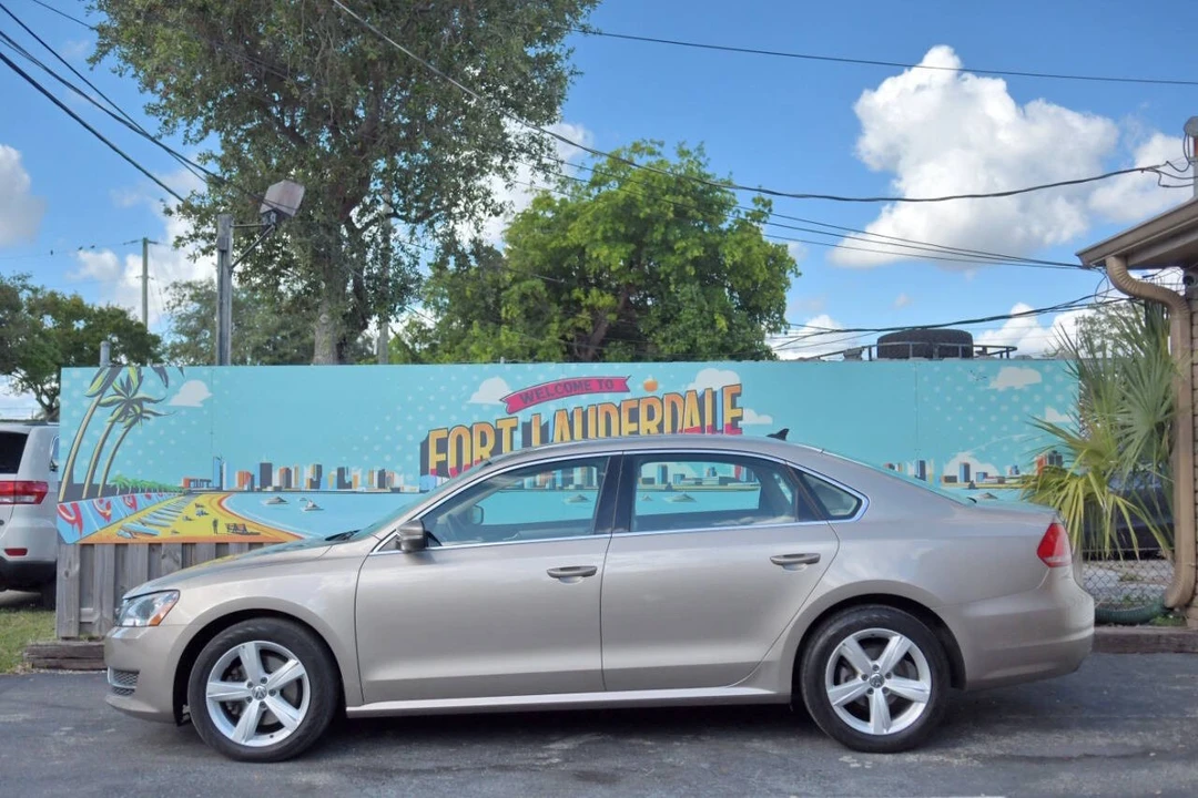 2015 Volkswagen Passat - Image 5 of 12