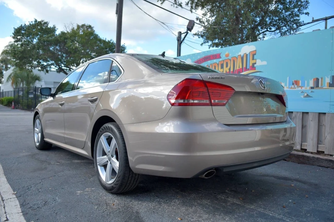 2015 Volkswagen Passat - Image 7 of 12