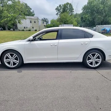 2015 Volkswagen Passat 2.0T SE Sedan