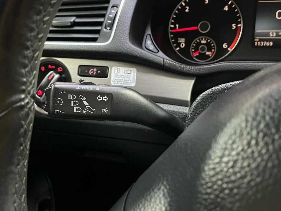 2015 Volkswagen Passat - Image 17 of 21