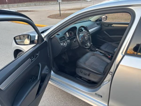 2015 Volkswagen Passat - Image 8 of 13