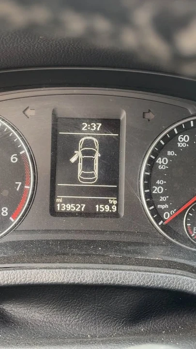 2015 Volkswagen Passat - Image 10 of 10