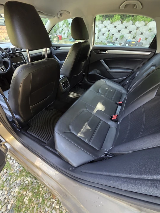 2015 Volkswagen Passat - Image 8 of 21