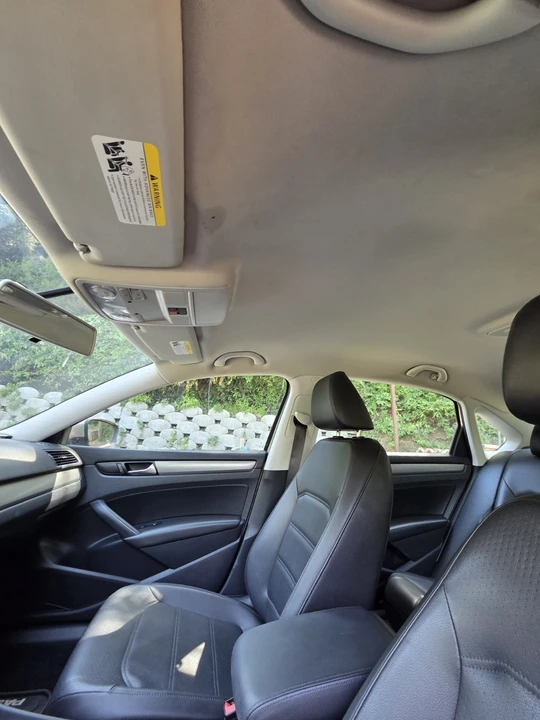 2015 Volkswagen Passat - Image 10 of 21