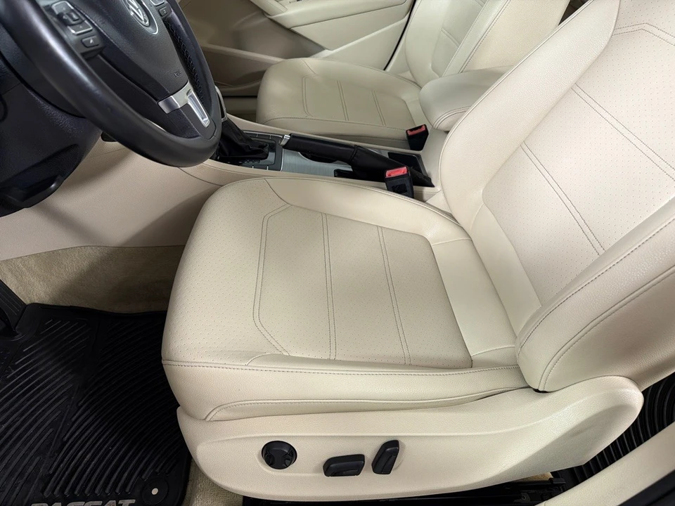 2015 Volkswagen Passat - Image 11 of 21