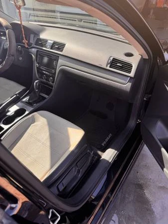 2015 Volkswagen Passat - Image 6 of 7