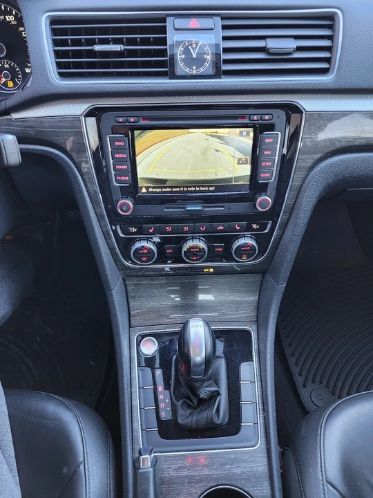 2015 Volkswagen Passat - Image 11 of 20
