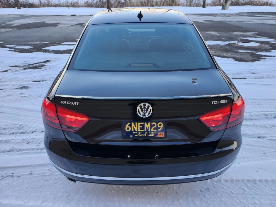 2015 Volkswagen Passat - Image 8 of 20