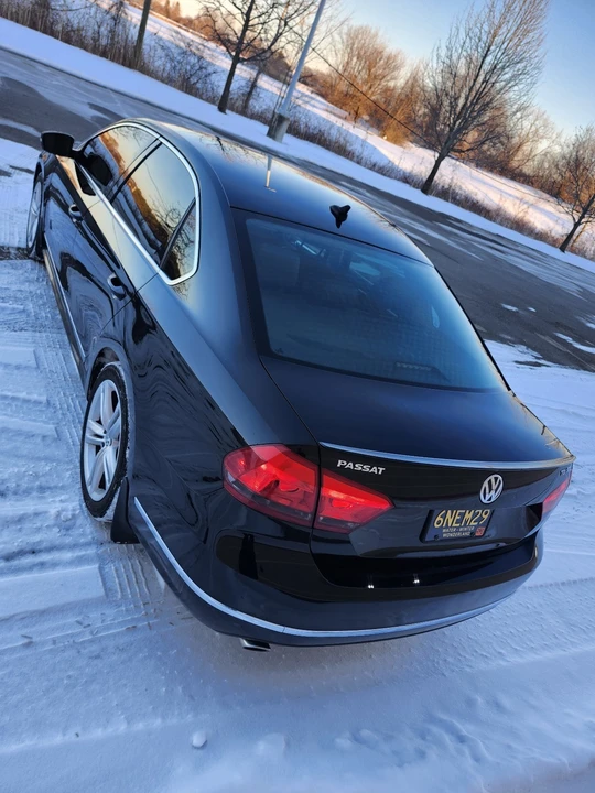 2015 Volkswagen Passat - Image 7 of 20
