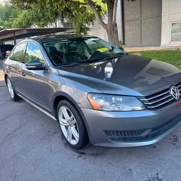 2015 Volkswagen Passat Sedan 4D