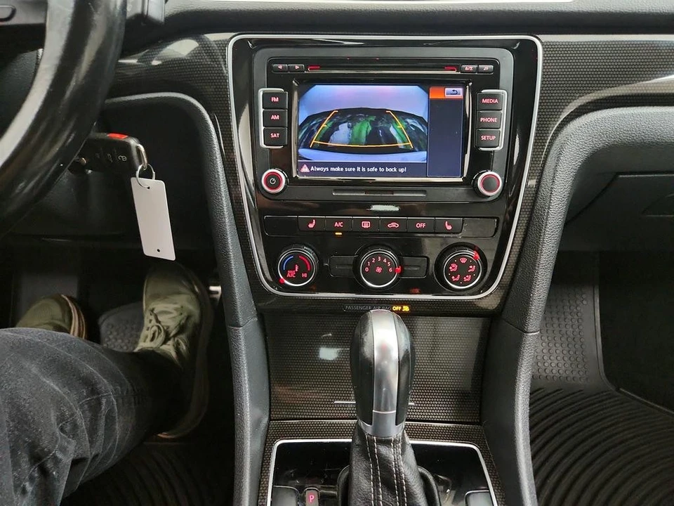 2015 Volkswagen Passat - Image 19 of 21