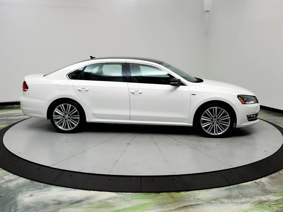 2015 Volkswagen Passat - Image 4 of 21