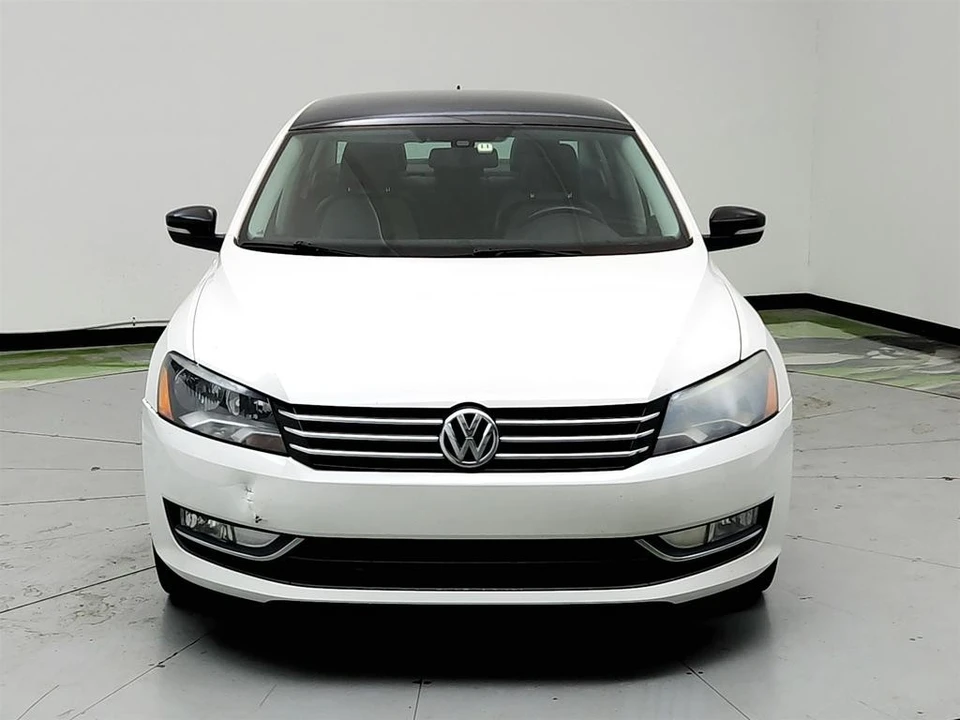 2015 Volkswagen Passat - Image 2 of 21