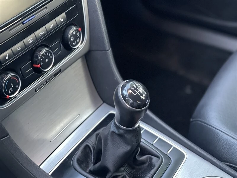 2015 Volkswagen Passat - Image 3 of 21