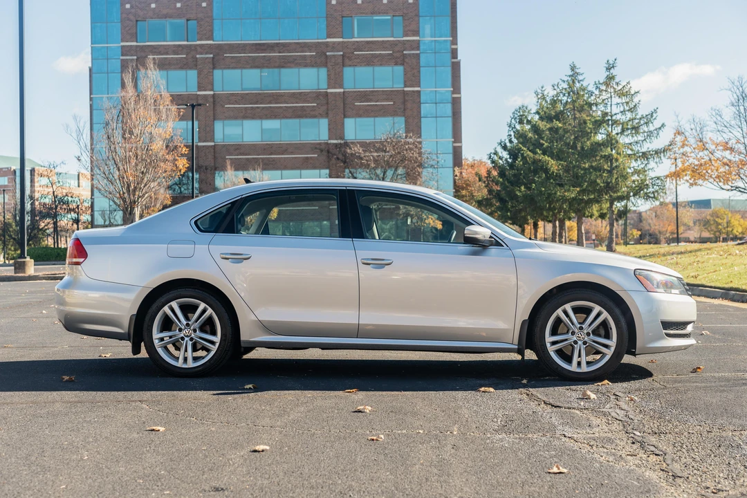 2015 Volkswagen Passat - Image 9 of 31