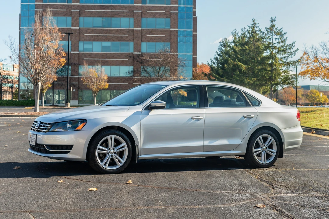 2015 Volkswagen Passat - Image 7 of 31