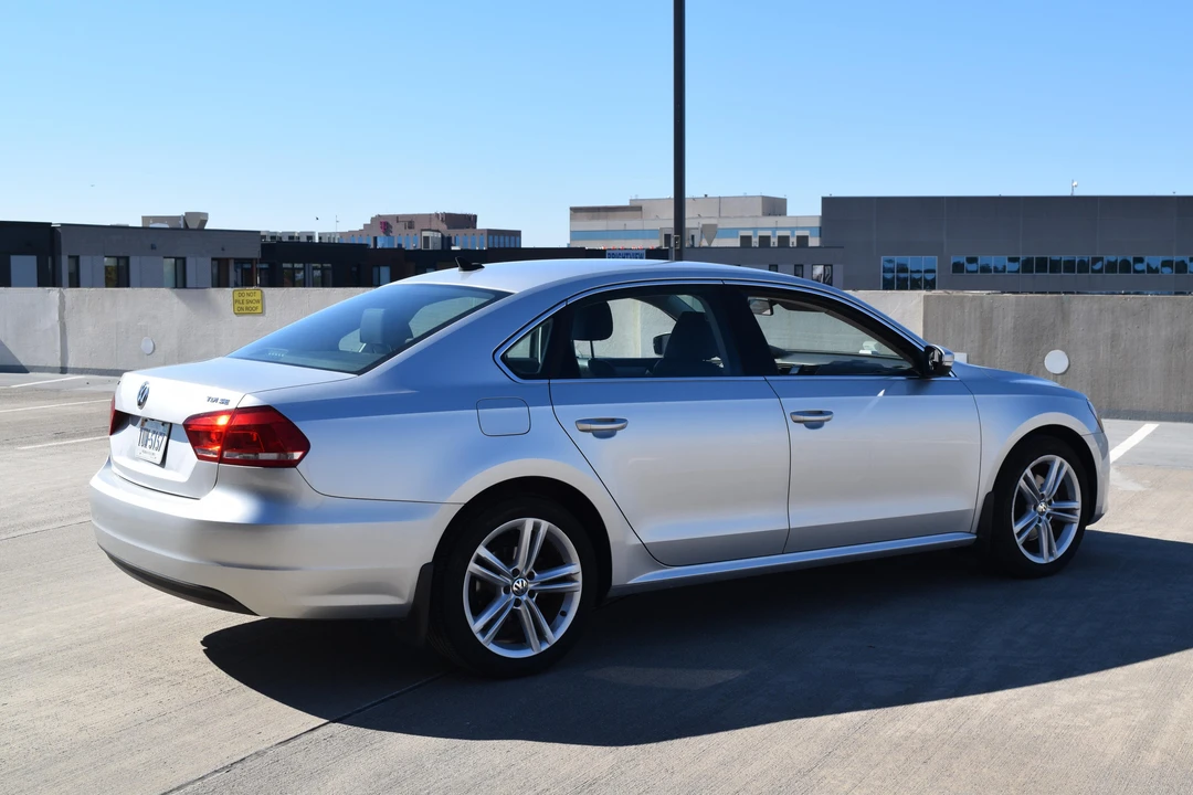2015 Volkswagen Passat - Image 15 of 31
