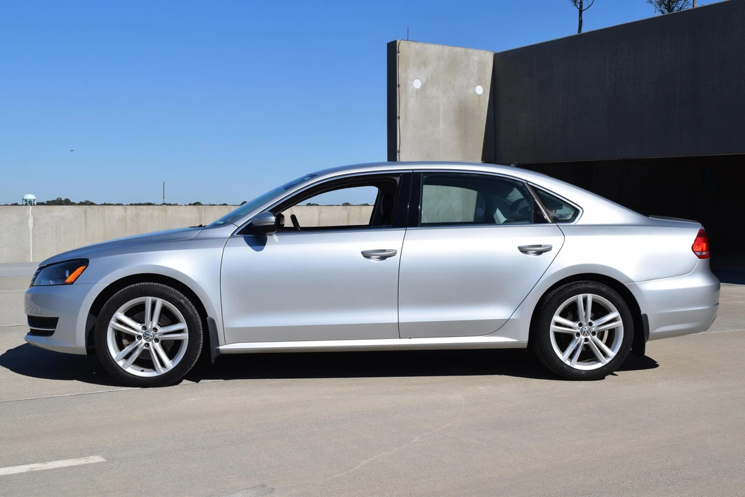 2015 Volkswagen Passat - Image 3 of 31