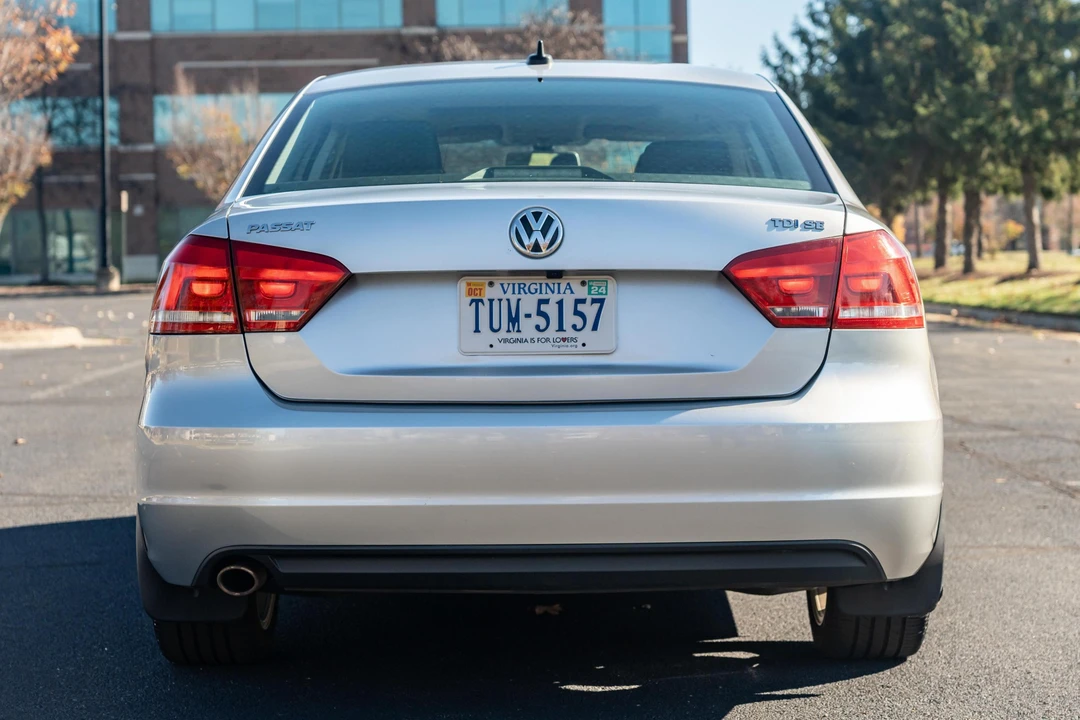 2015 Volkswagen Passat - Image 5 of 31
