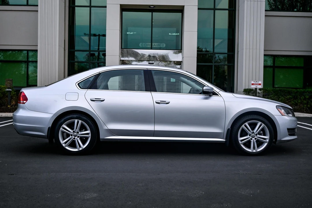 2015 Volkswagen Passat - Image 3 of 31