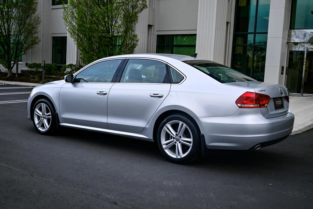 2015 Volkswagen Passat - Image 24 of 31