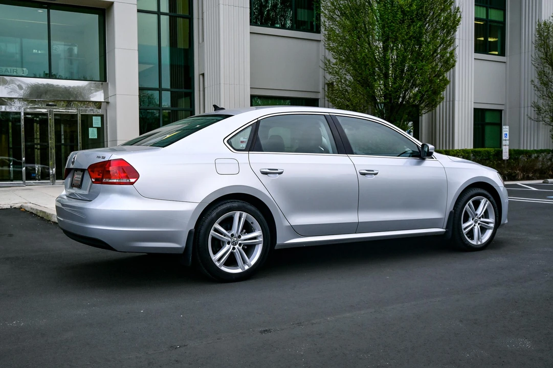 2015 Volkswagen Passat - Image 29 of 31