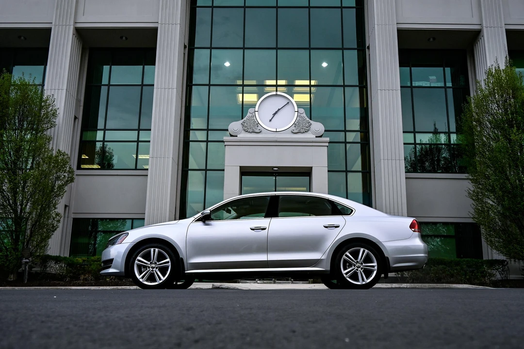2015 Volkswagen Passat - Image 16 of 31