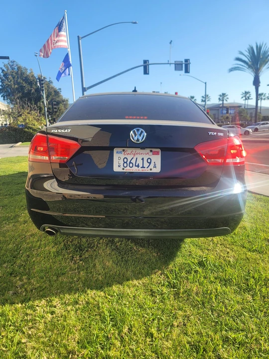 2015 Volkswagen Passat - Image 9 of 21