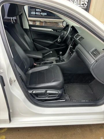 2015 Volkswagen Passat - Image 19 of 21