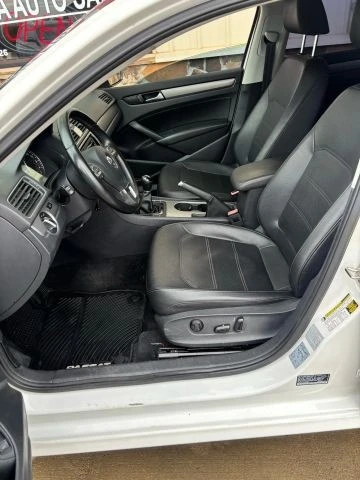 2015 Volkswagen Passat - Image 14 of 21
